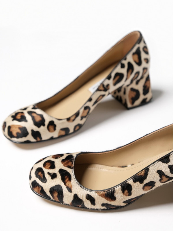 Леопардовые туфельки на среднем каблуке